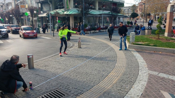 Kαταμετρημένη η διαδρομή του Δημοκρίτειου Ημιμαραθωνίου με την επίσημη μεθοδολογία της Διεθνούς Ομοσπονδίας Μαραθωνίων Δρόμων (AIMS) και της Παγκόσμιας Ομοσπονδίας Κλασικού Αθλητισμού (IAAF).